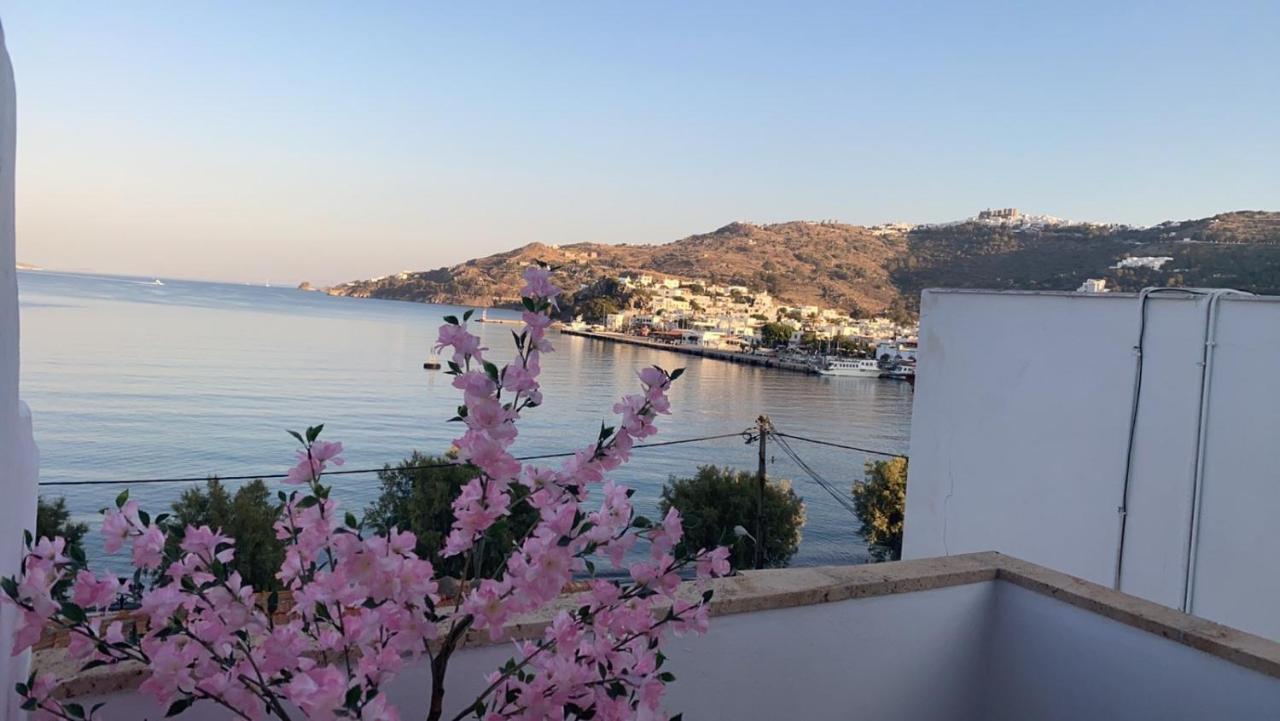Petridi Maria Suites & Apartments Скала Екстериор снимка