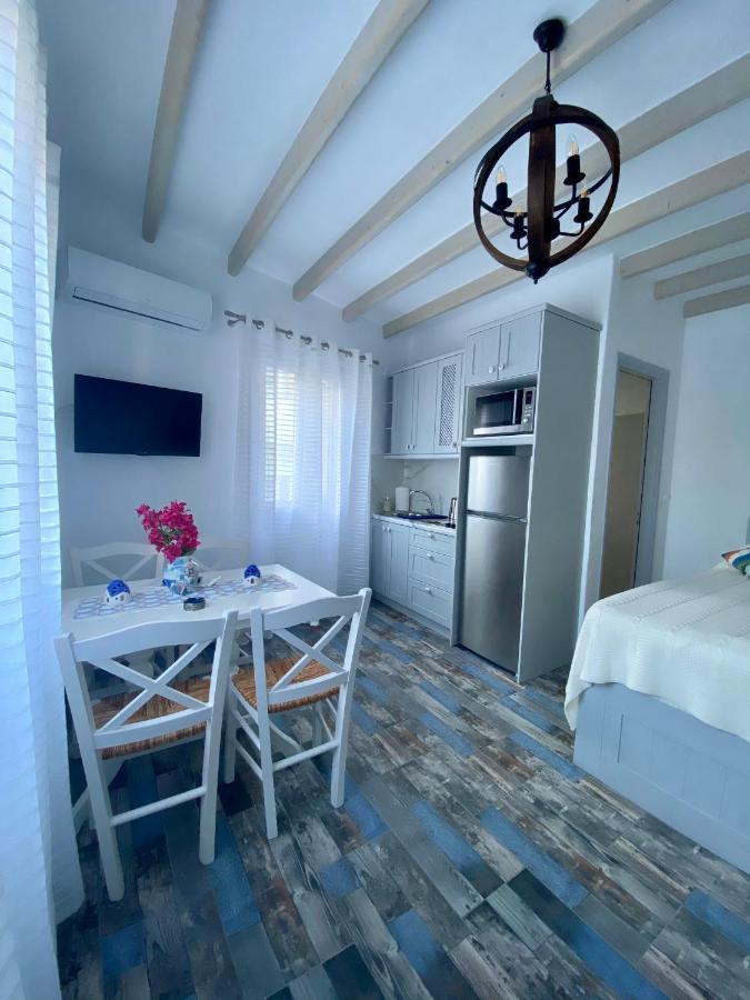 Petridi Maria Suites & Apartments Скала Екстериор снимка