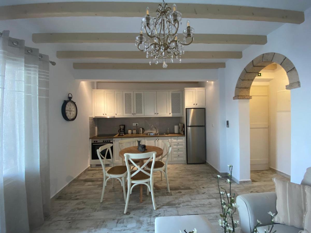 Petridi Maria Suites & Apartments Скала Екстериор снимка