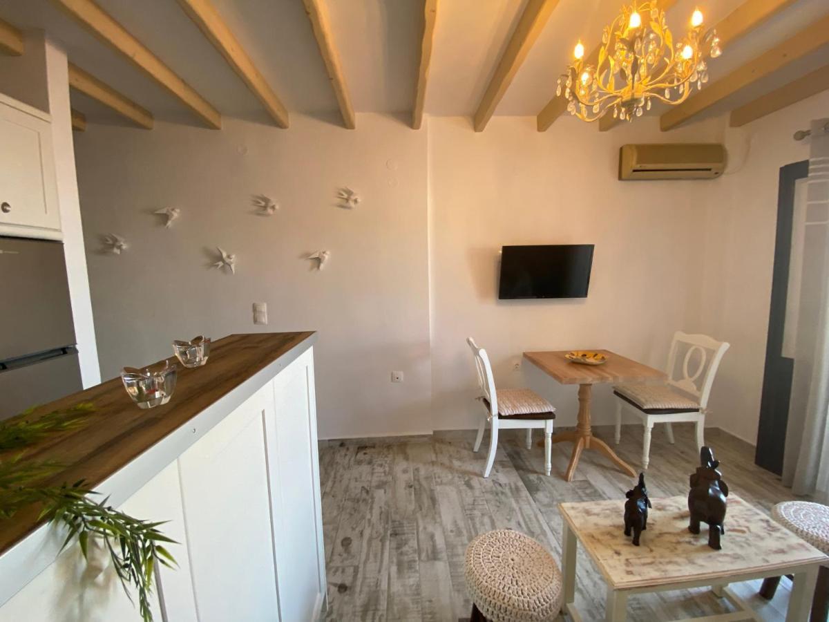 Petridi Maria Suites & Apartments Скала Екстериор снимка