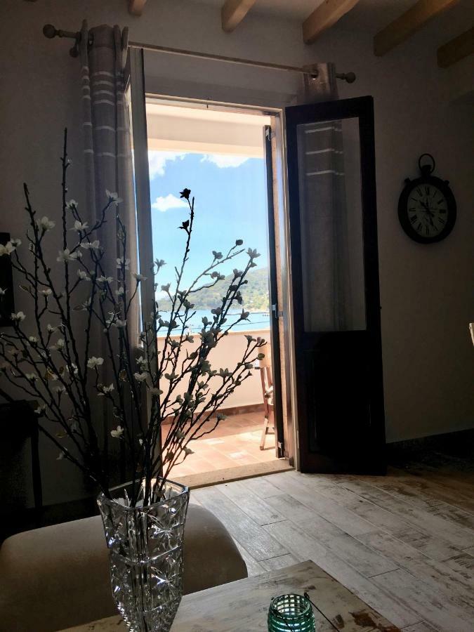 Petridi Maria Suites & Apartments Скала Екстериор снимка